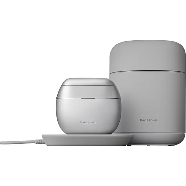 Panasonic LAMDASH PALM IN PRO 6-Blade Top Grade with Palm-In Pod Cleaning Charger Metal Silver ES-P690U-S